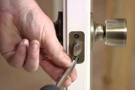 Locksmith Master Shop Chicago, IL 312-288-7670 Locksmith Master Shop Chicago, IL 312-288-7670